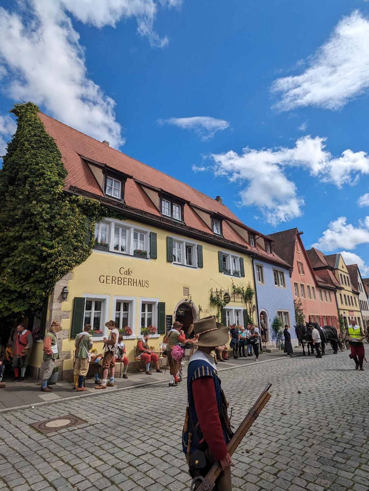 Hotel Gerberhaus โรเทนบวร์ก อ็อบ แดร์เทาเบอร์ ภายนอก รูปภาพ